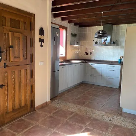 Txatonea Country house *